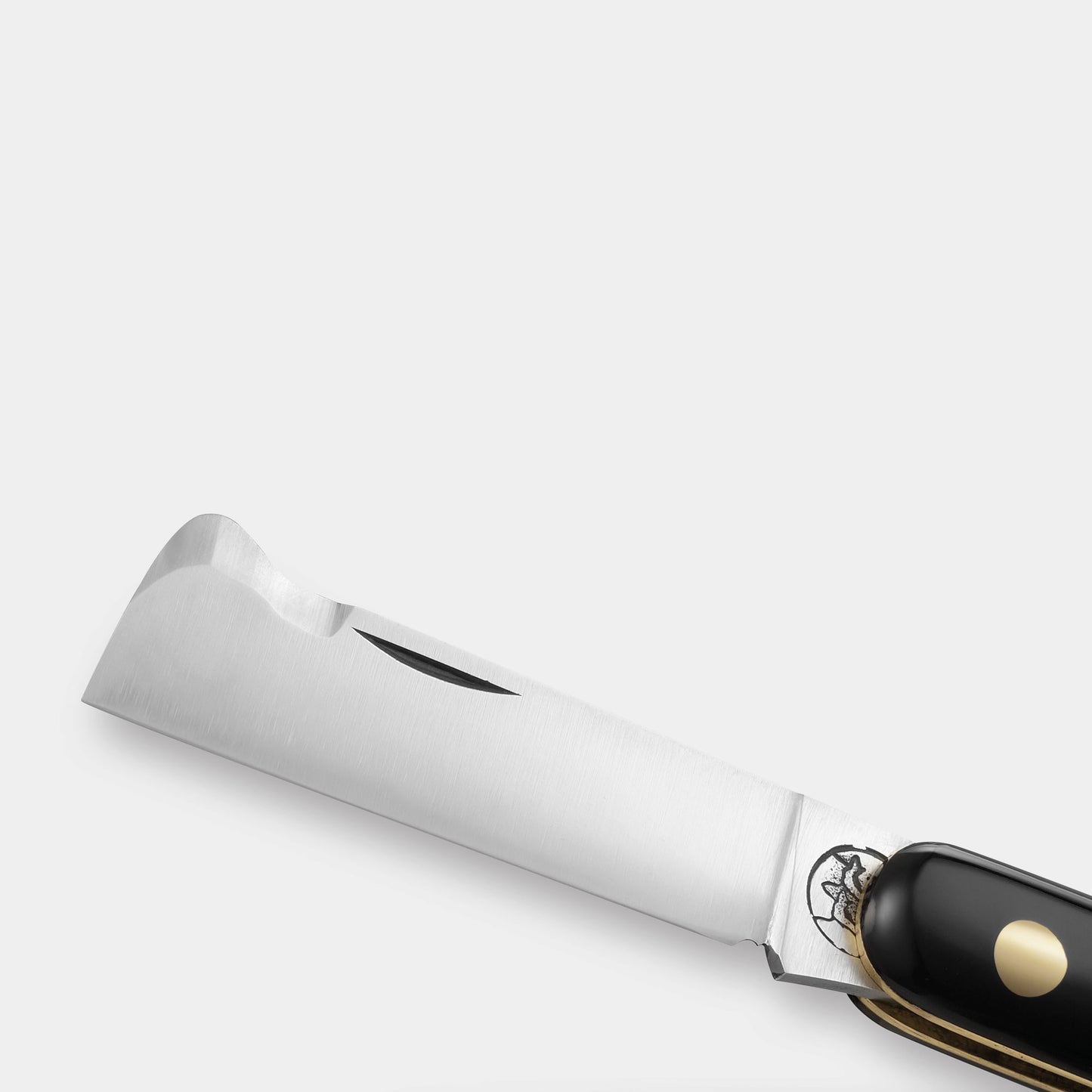 
                  
                    202AP - Böhler N690 STAINLESS STEEL - Grafting Tool with Foldable Stainless Steel blade
                  
                