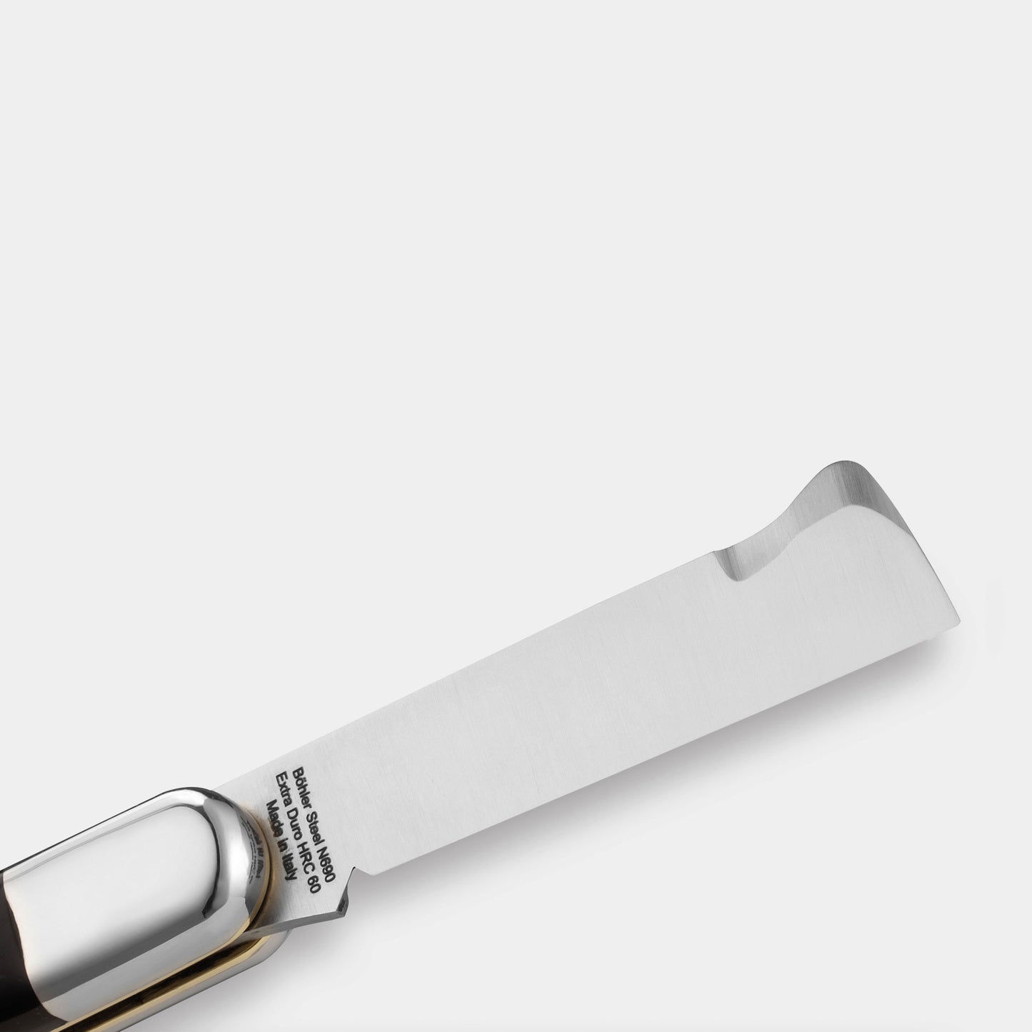 
                  
                    203C - BÖHLER N690 STAINLESS STEEL BLADE - BUFFALO HORN HANDLE
                  
                