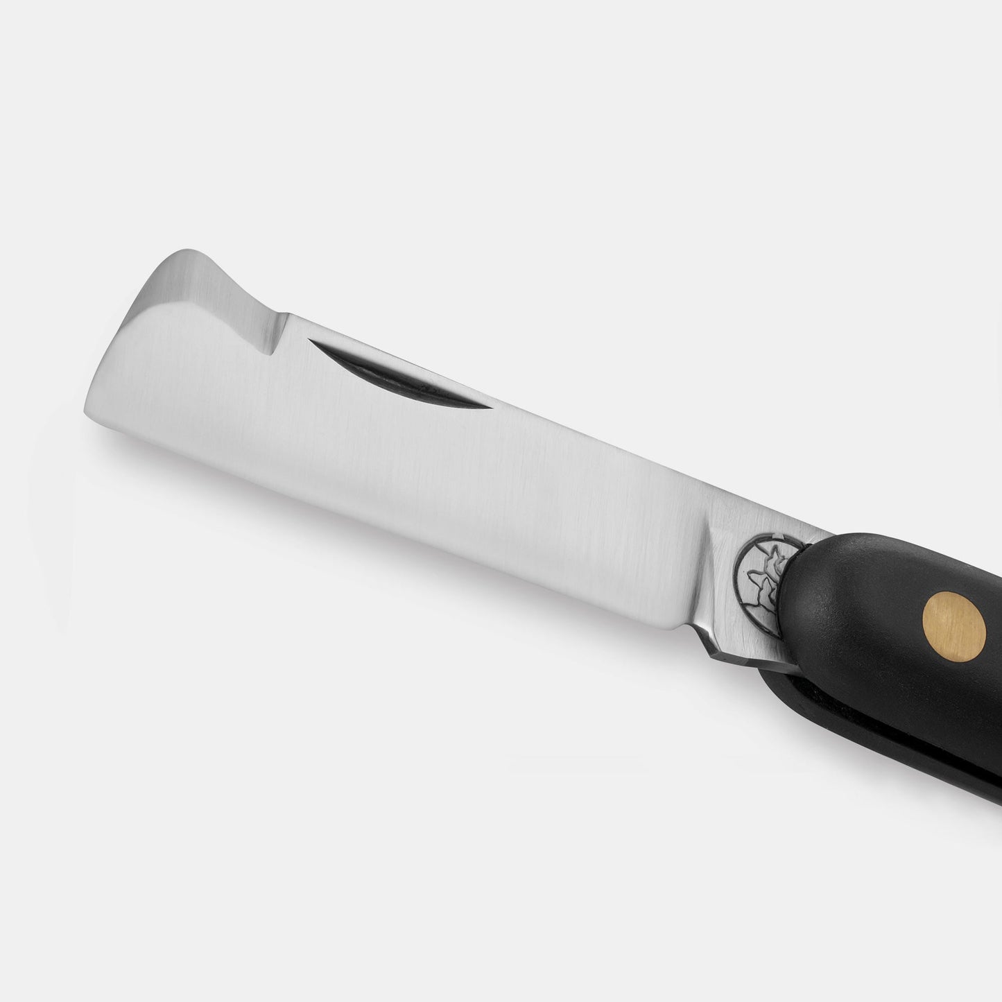 
                  
                    KIT DE PODADERA DE DOBLE FILO CON MANGO DE ALUMINIO 135/20 - CUCHILLO DE INJERTAR 202 SU.SI.
                  
                