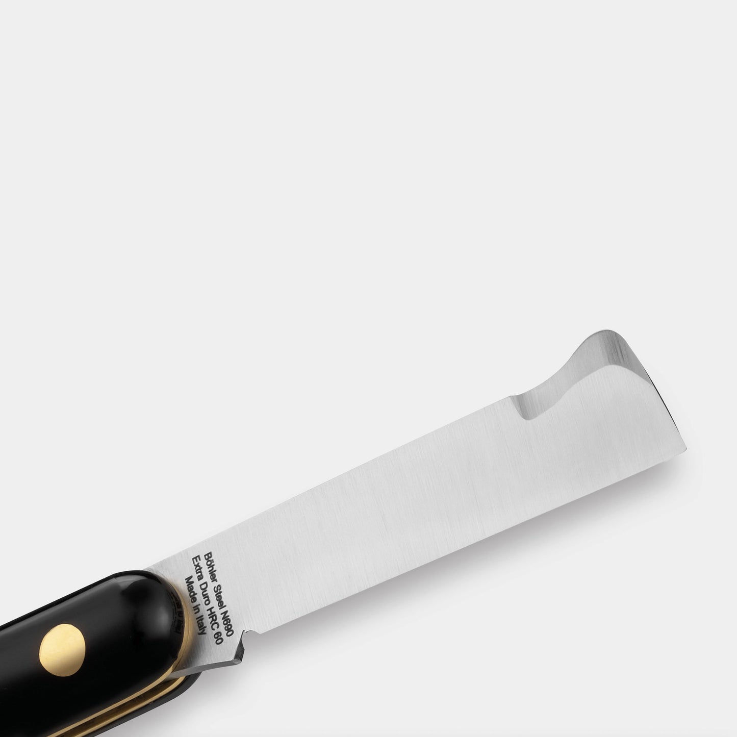 
                  
                    202P - BÖHLER N690 STAINLESS STEEL BLADE
                  
                